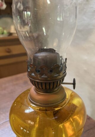 Crown glass English slip burner depression oil lamp - Image 3