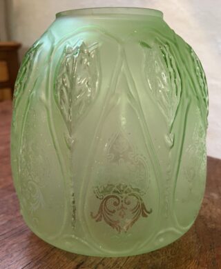 4" Green Closed Tulip Glass Shade