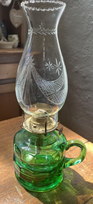 Green Finger Oil Lamp